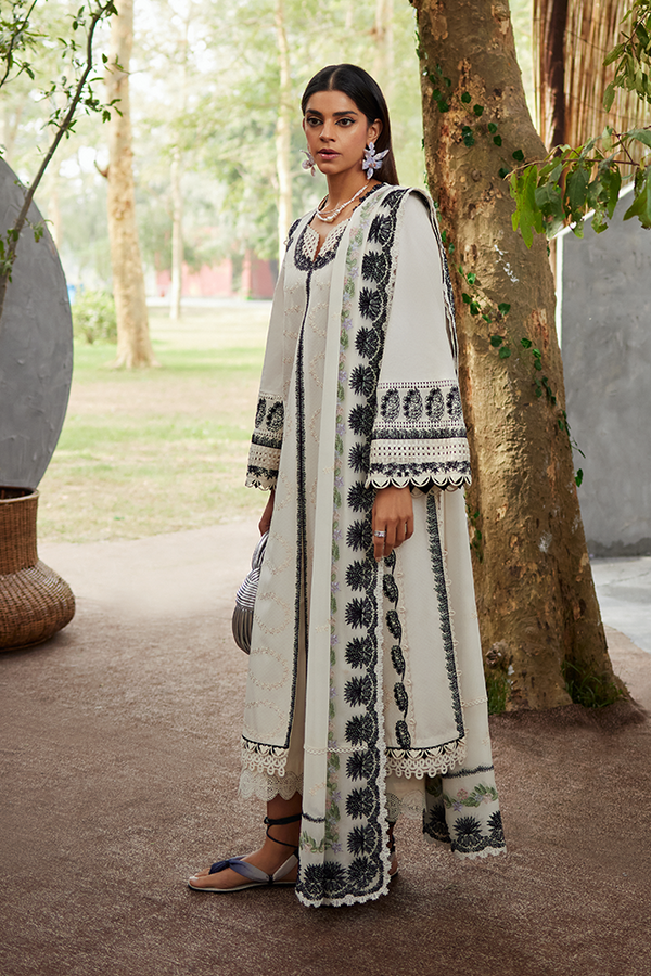 Suffuse White Luxury Lawn Collection Replica