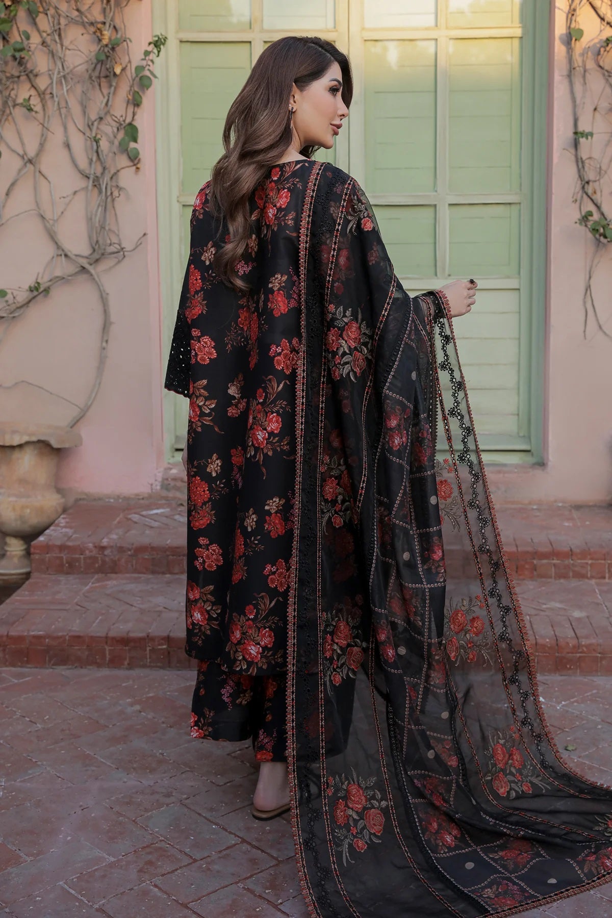 Baroque Black Swiss Luxury Lawn Collection Replica