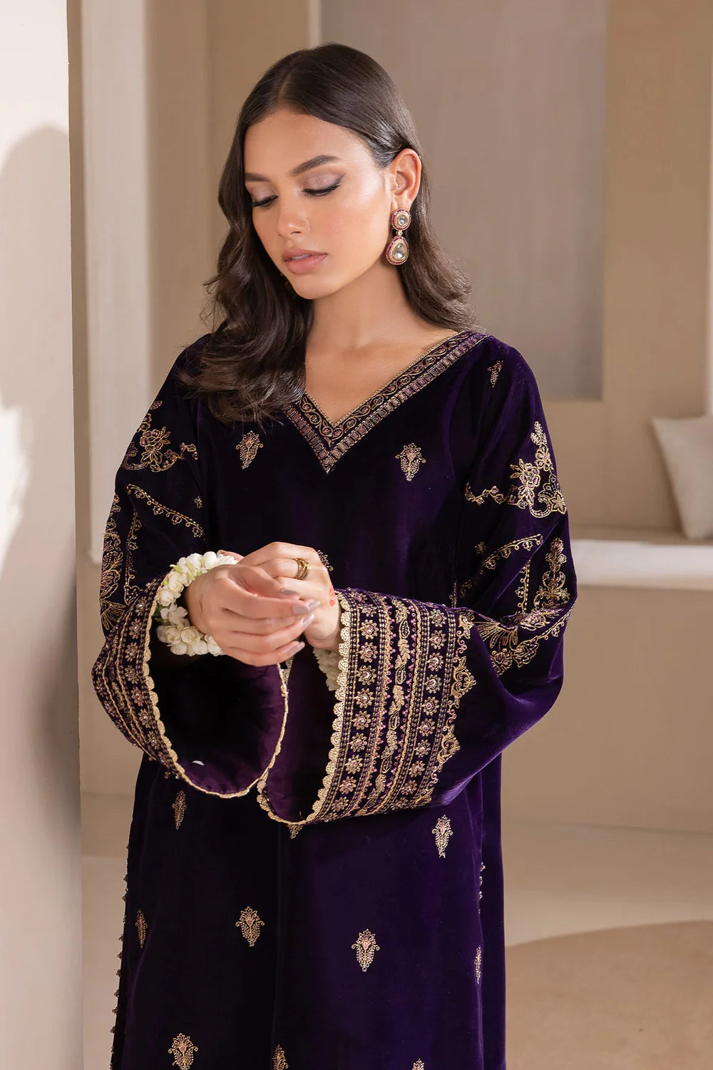 Baroque Purple Velvet Collection Replica