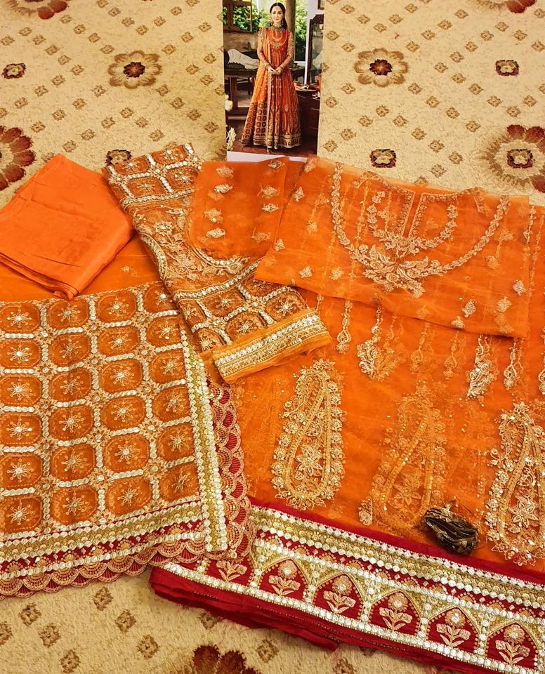 Afrozeh Orange Exclusive Net Maxi Replica