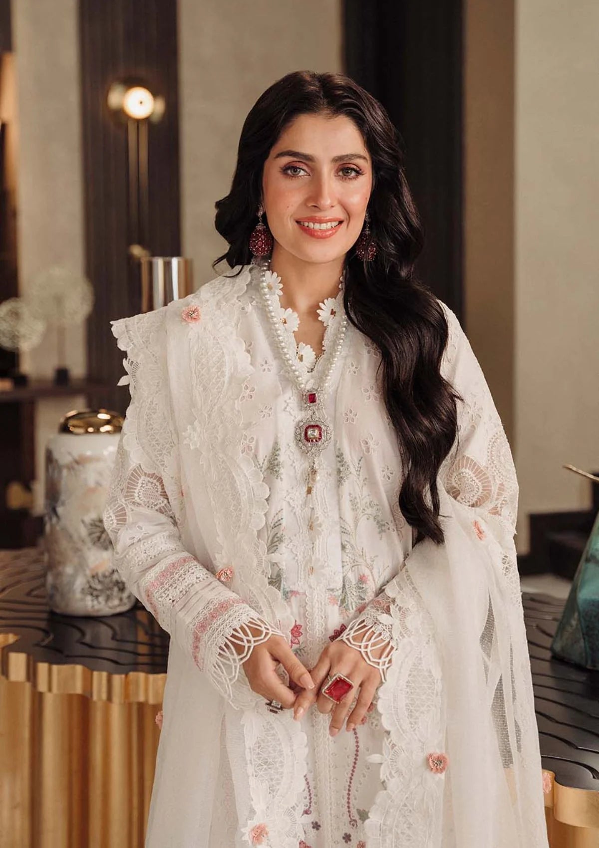 Zarqash White Luxury Lawn Collection Replica