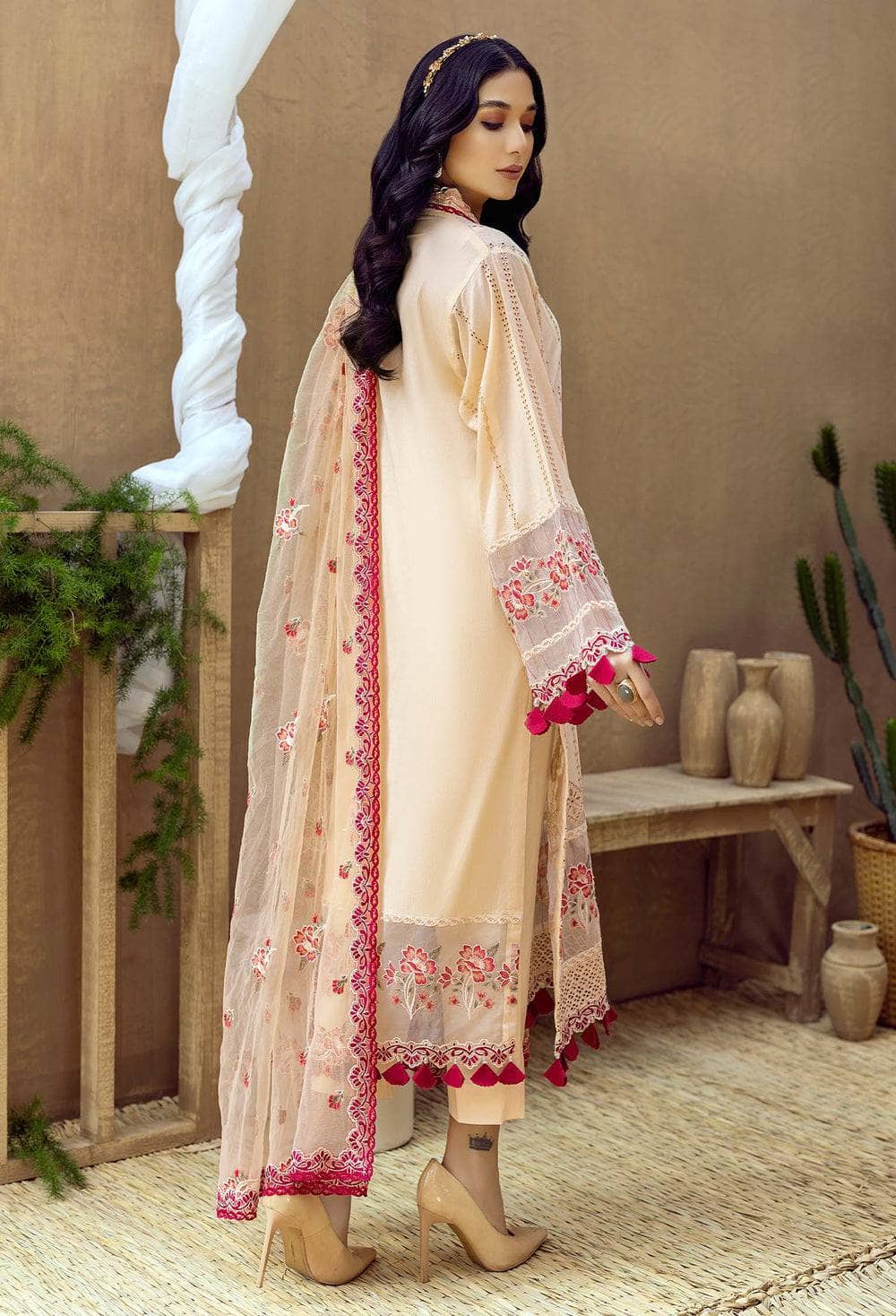 Adan Libas White Luxury Lawn Collection Replica