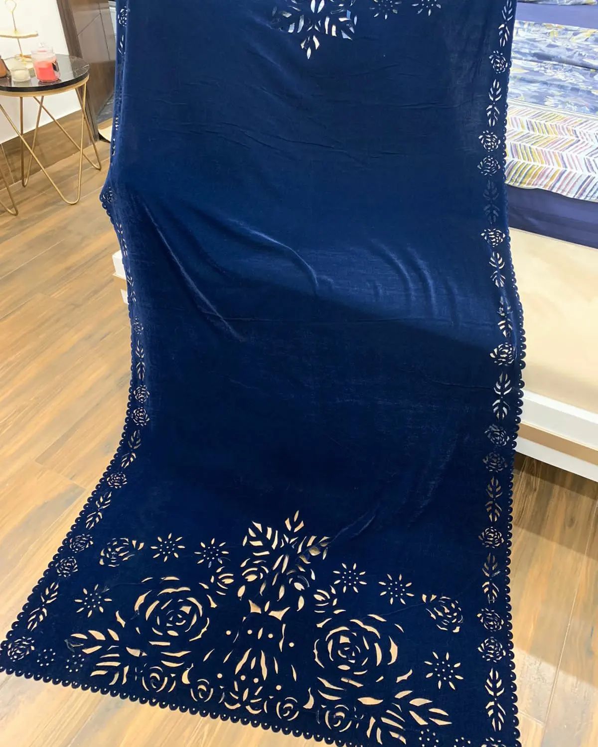 Laser Cutwork Velvet Shawls