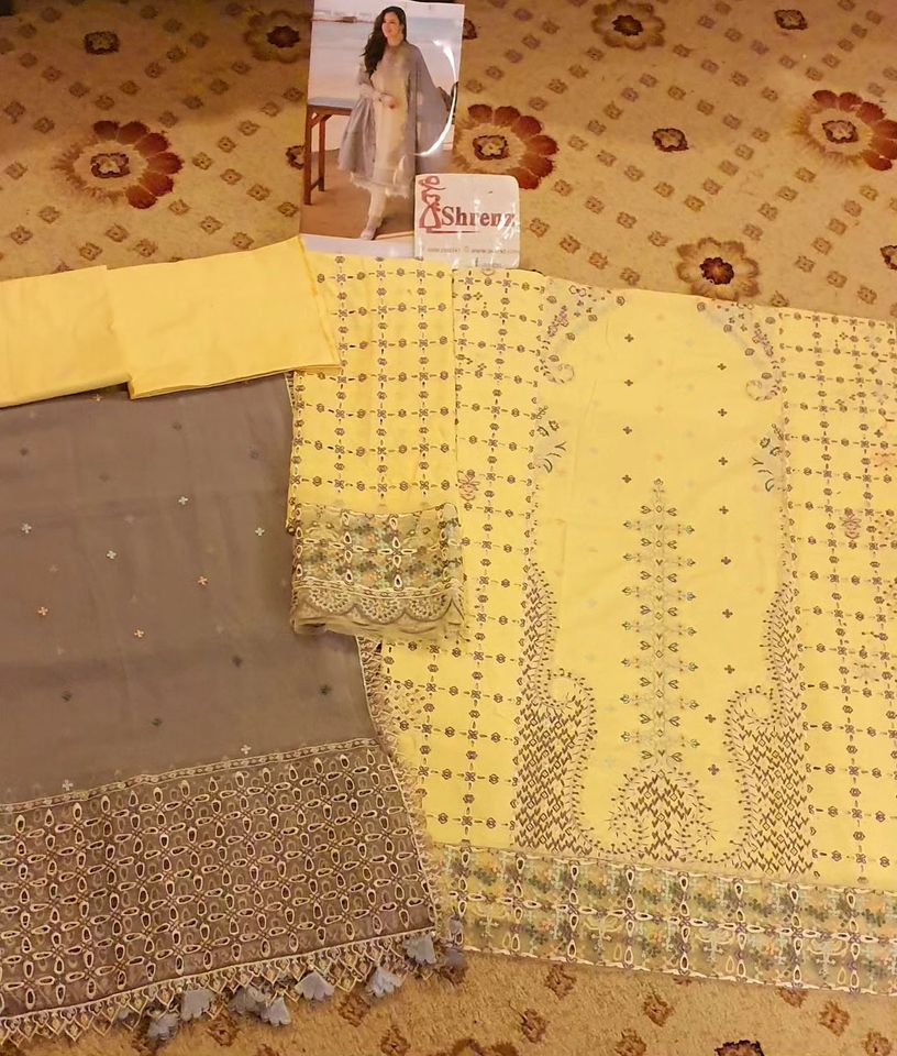 Jazmin Yellow Luxury Lawn Collection Replica