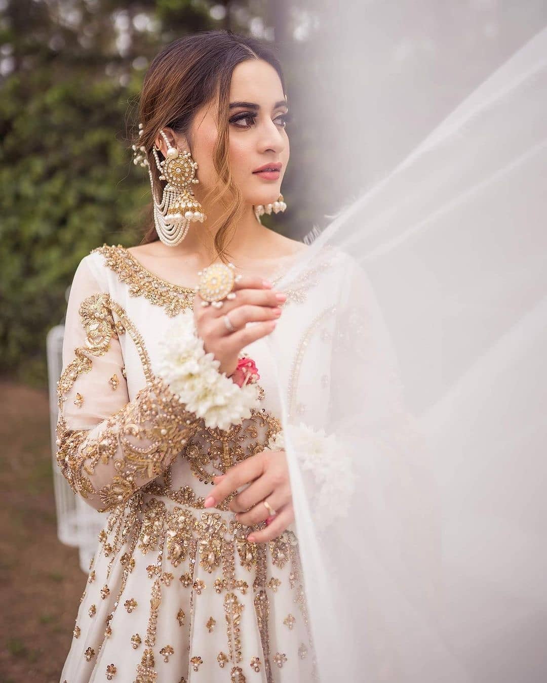 Maha Wajahat White Exclusive Formal Collection Net Replica