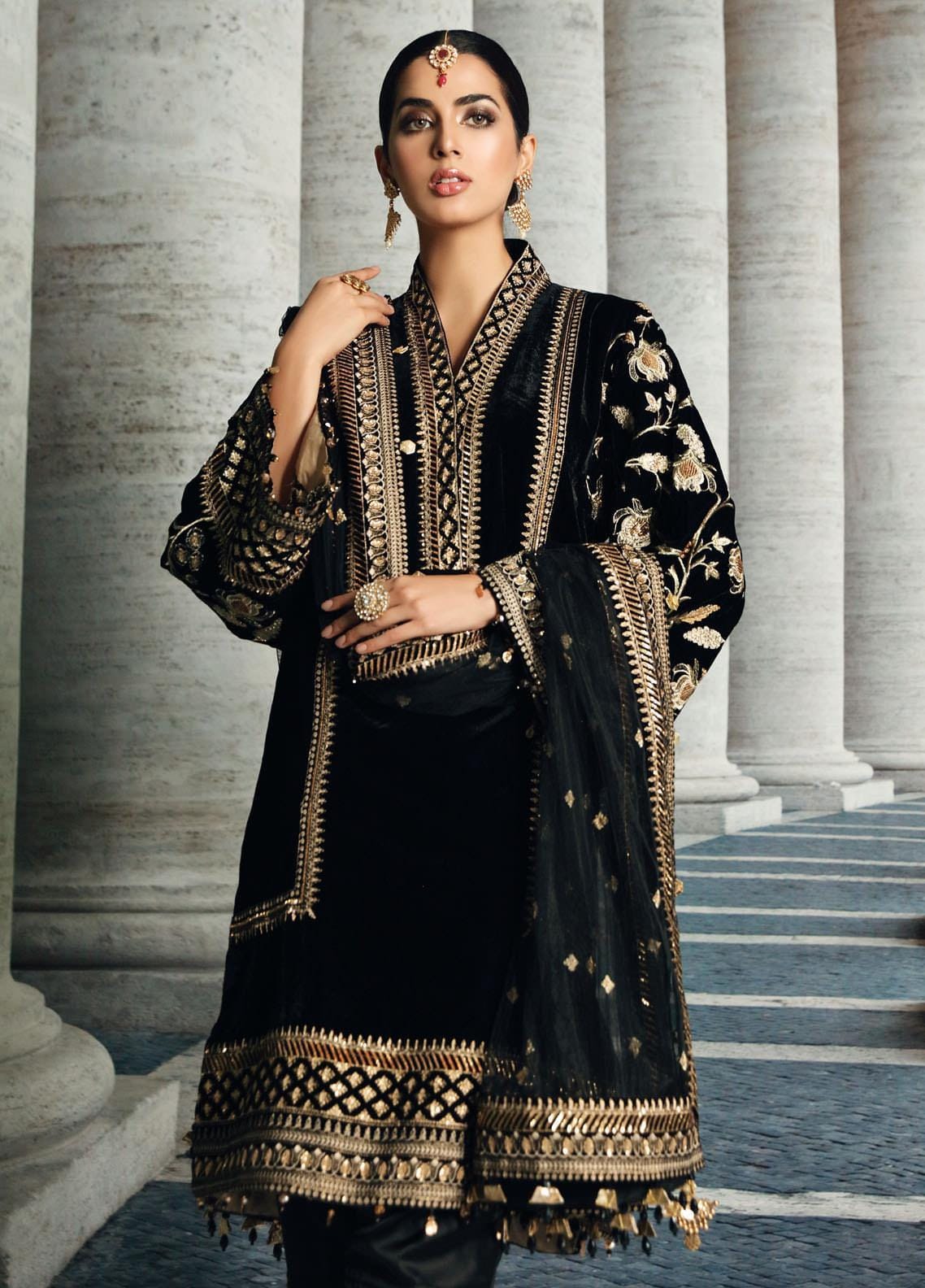 Anaya Black Velvet Collection Replica