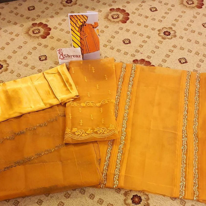 Agha Noor Yellow Formal Collection Organza Replica